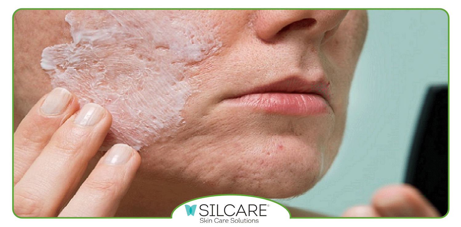 نحوه استفاده از کرم ترمیم کننده پوست