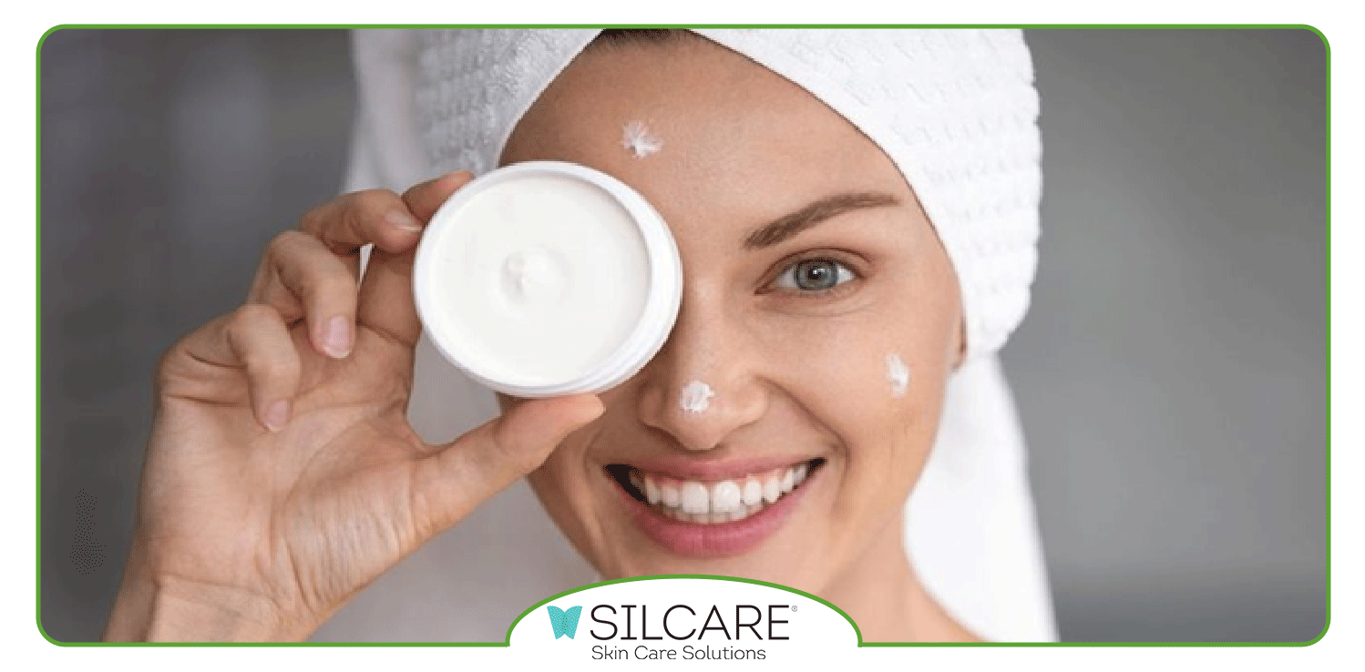 چرا باید از کرم مرطوب کننده پوست خیلی خشک استفاده کنیم؟