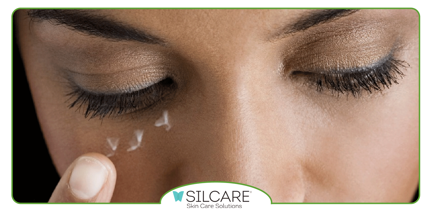 دلیل استفاده از سرم دور چشم سیلکر