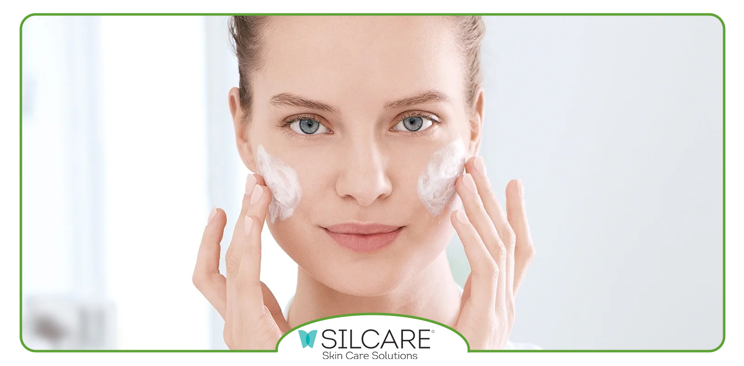 مزایای استفاده از ژل آبرسان برای پوست چرب