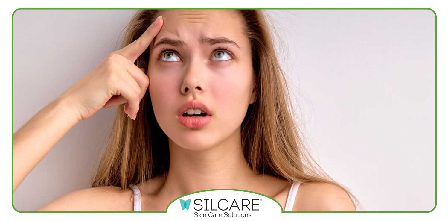 رفع-چروک-پیشانی-با-یخ