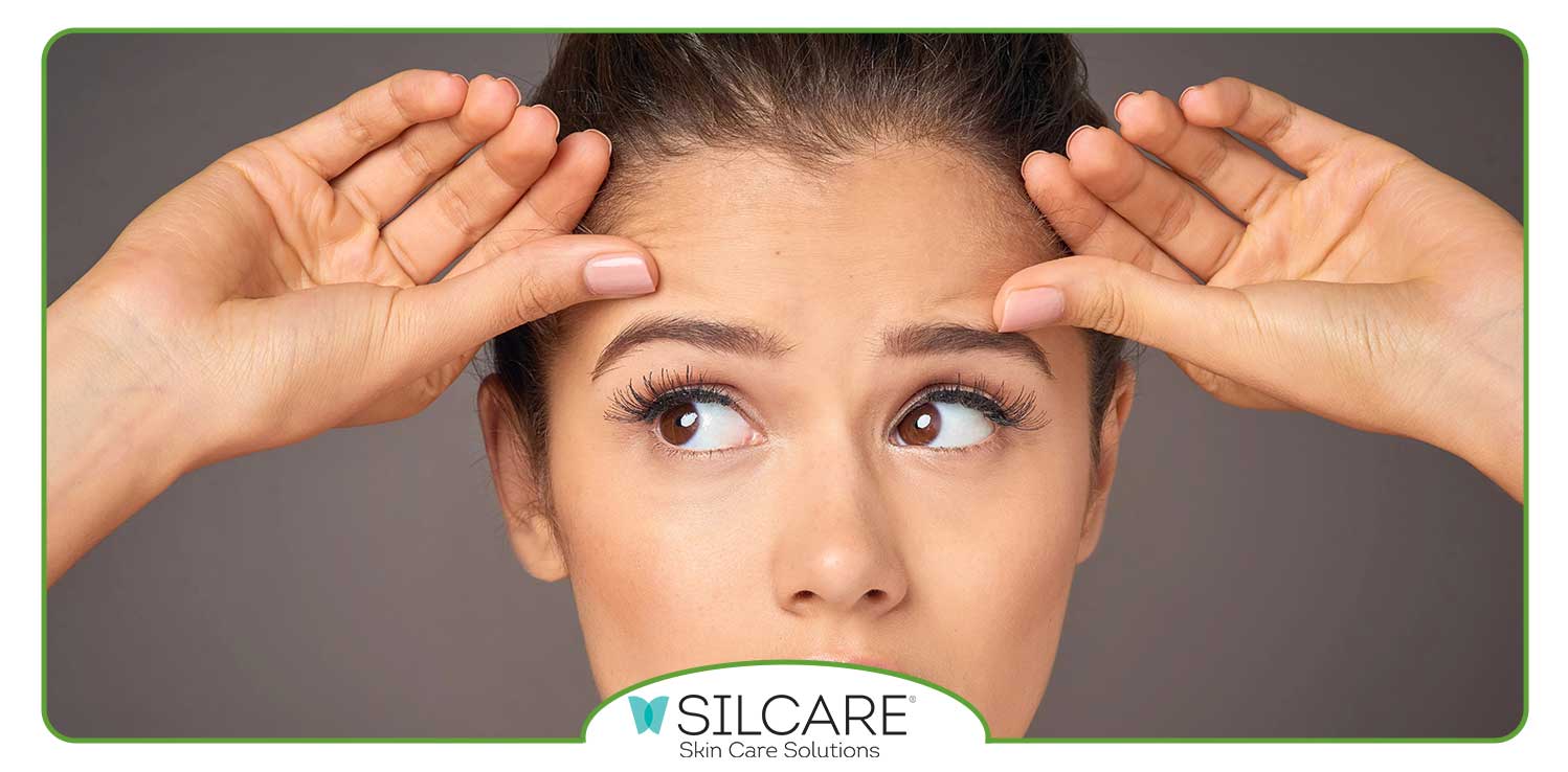 درمان چین و چروک پیشانی با سرم ضد چروک سیلکر