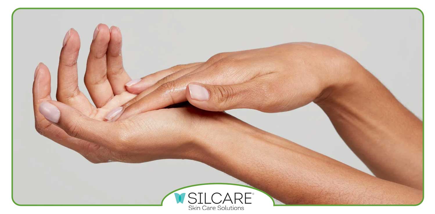 پماد برای خشکی و ترک پوست دست