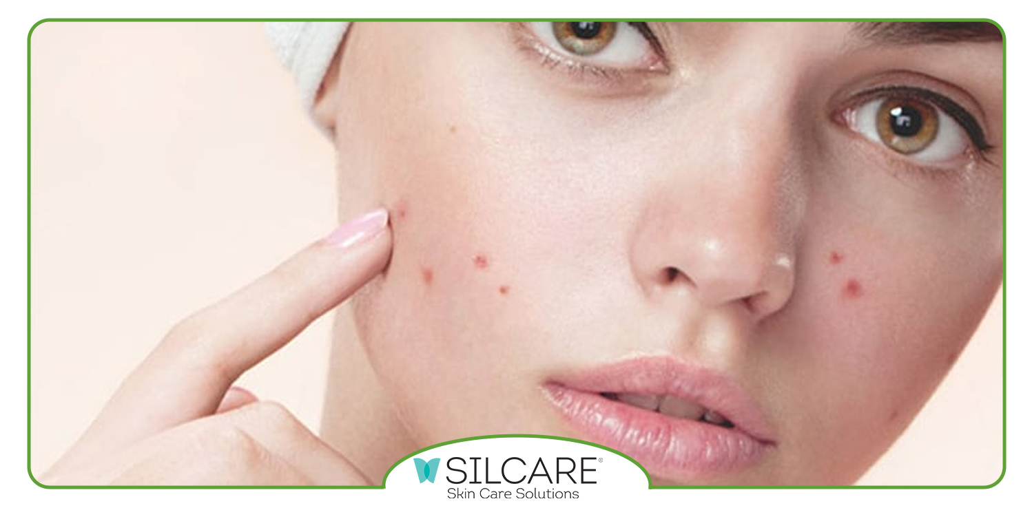 سرم ضد لک چند ساعت روی پوست بماند؟